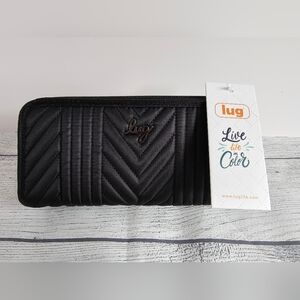 NWT Lug Straddle Quilted Black Wristlet RFID Wallet